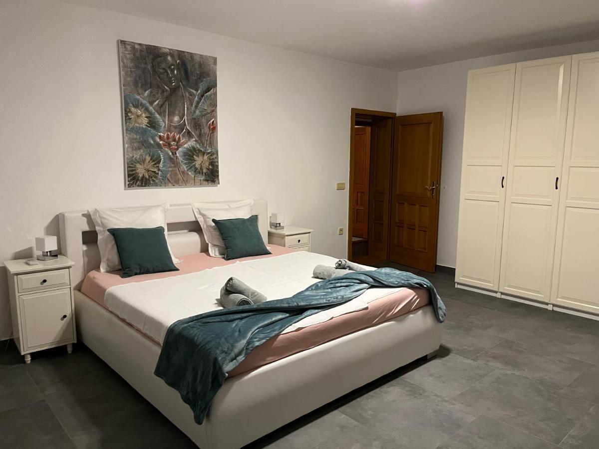 Vila Sani Crikvenica Apartment Luaran gambar