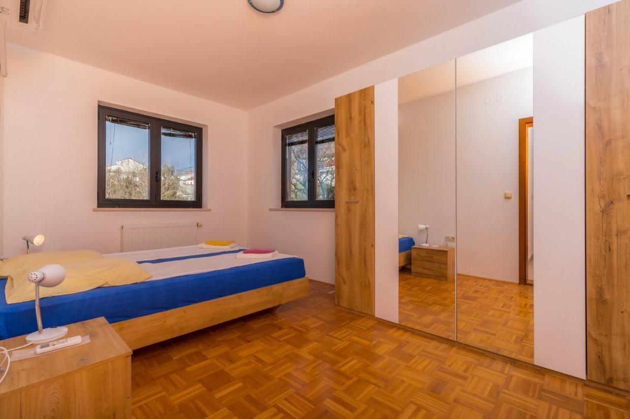Vila Sani Crikvenica Apartment Luaran gambar