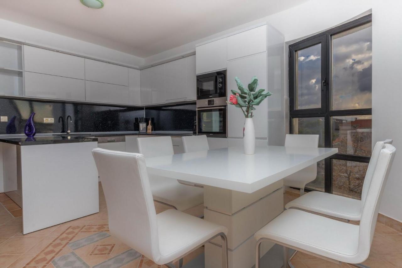 Vila Sani Crikvenica Apartment Luaran gambar